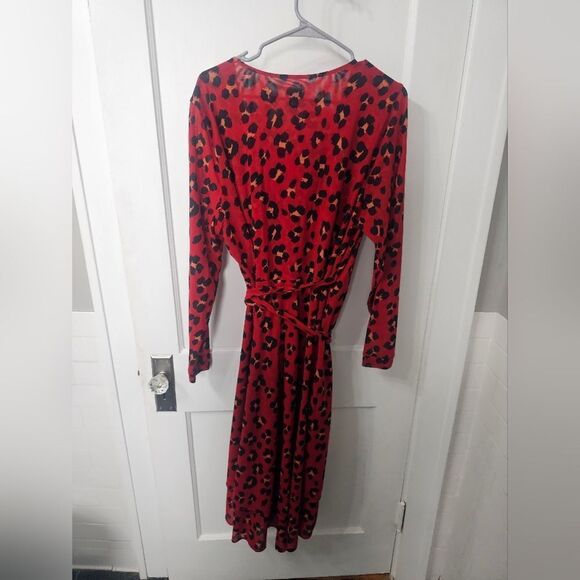 CAbi Red Siren Leopard Wrap Around Dress Cardigan Wear 2 Ways sz xxl - Picture 8 of 11